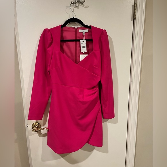 Likely - Kygo Dress in Fuschia - Picture 4 of 8